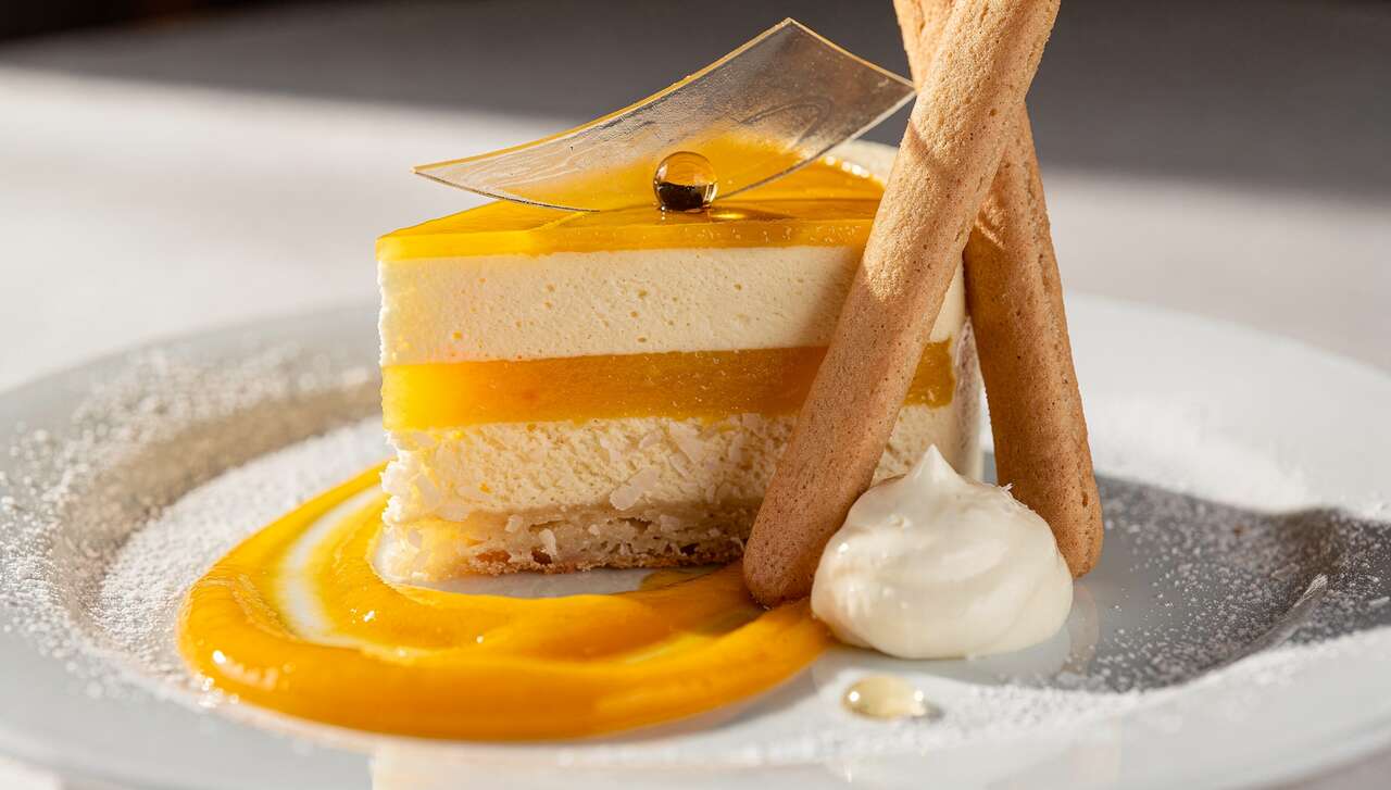 Entremets vanille, mangue et noix de coco : recette exotique